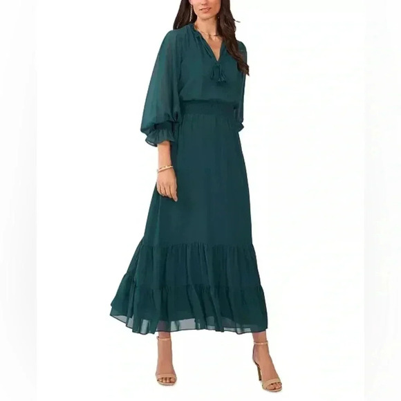 Vince Camuto Dresses & Skirts - Long Sleeve Chiffon Midi Dress